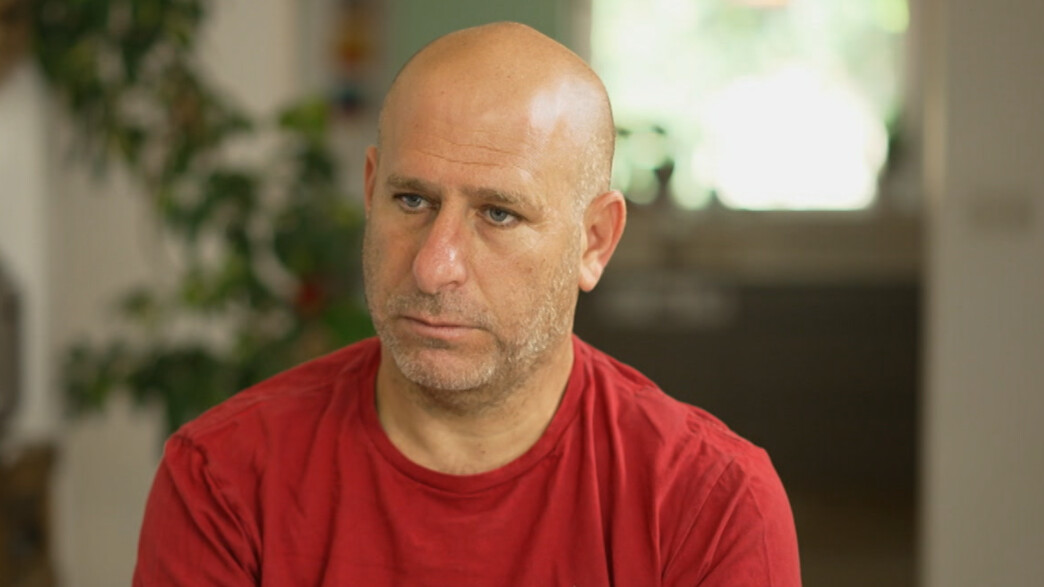 חנוך דאום בריאיון על הנחיית הטקס הלאומי (צילום: חדשות סוף השבוע, קשת 12)