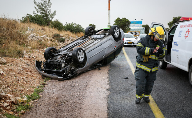 תאונת דרכים (צילום: דוד כהן, פלאש 90)