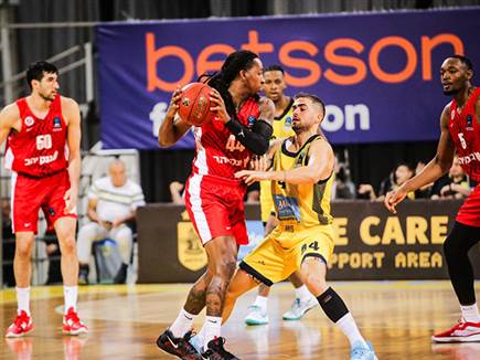 הסתבכה ברבע השני והשלישי (הפועל ירושלים)