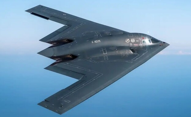 מפציץ B-2 (צילום: U.S Airforce)