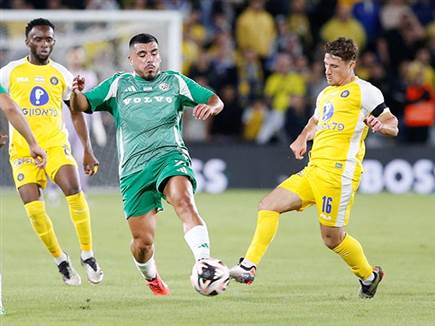 אבל למכבי ת“א יש את קניקובסקי (אלן שיבר)