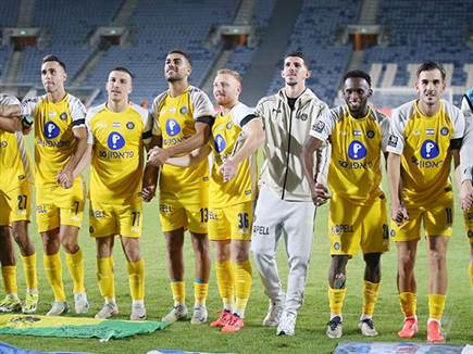 כאן האלופה (אלן שיבר)