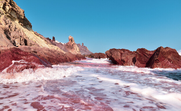 ים אדום האי הורמוז (צילום: Andrea Lehotska, shutterstock)