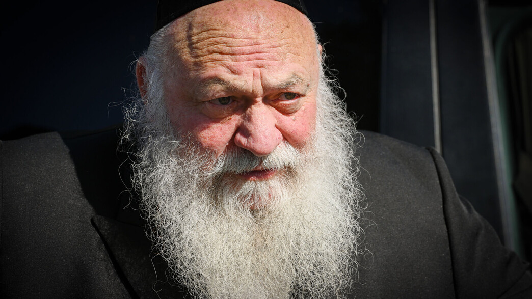 יצחק גולדקנופף יצחק גולדקנופף