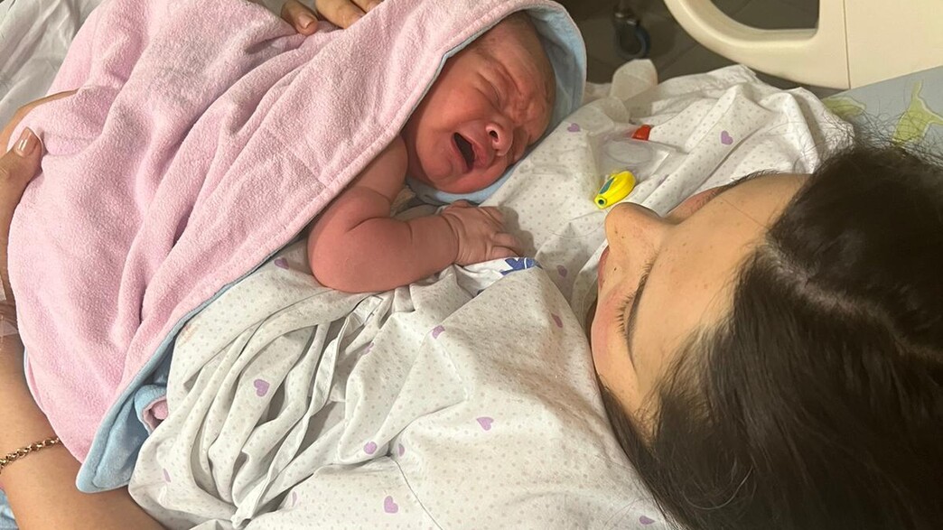 נועה צימר מחדר הלידה 