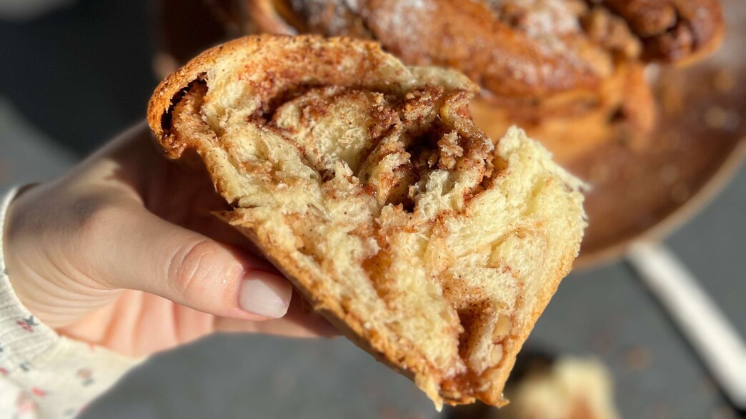 בבקה קינמון ואגוזים