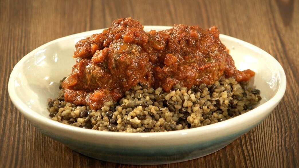 קציצות צהרון על מג'דרה קציצות צהרון על מג'דרה