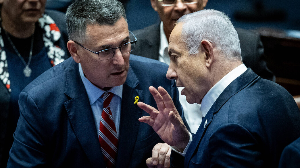 ראש הממשלה בנימין נתניהו ושר החוץ גדעון סער