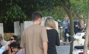 פפארצי איתמר מינמר וזוגתו (צילום: פול סגל)