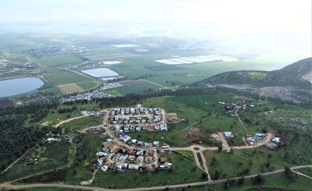 בתים בצפון נורית (צילום: אלי בן זוהר)