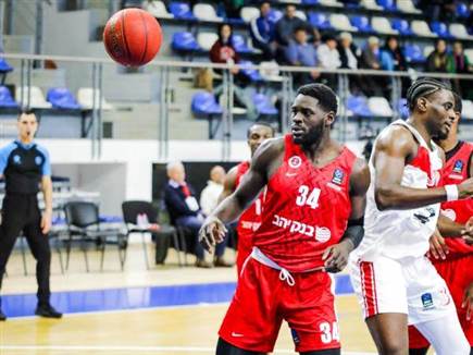 אוגביידה שוב הראה דקות טובות (באדיבות הפועל ירושלים)