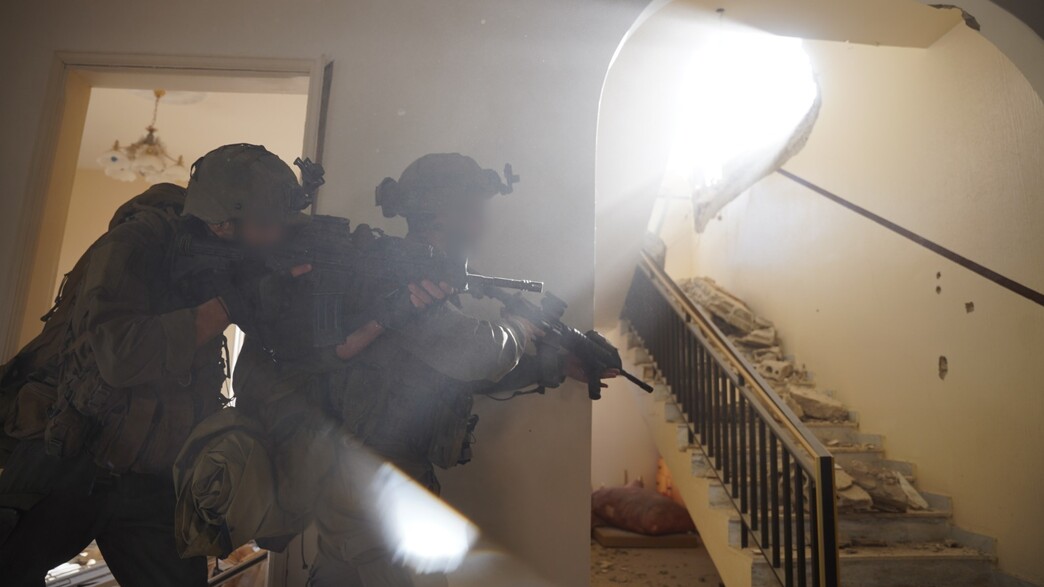 לוחמי גולני בתמרון בדרום לבנון לוחמי גולני בתמרון בדרום לבנון