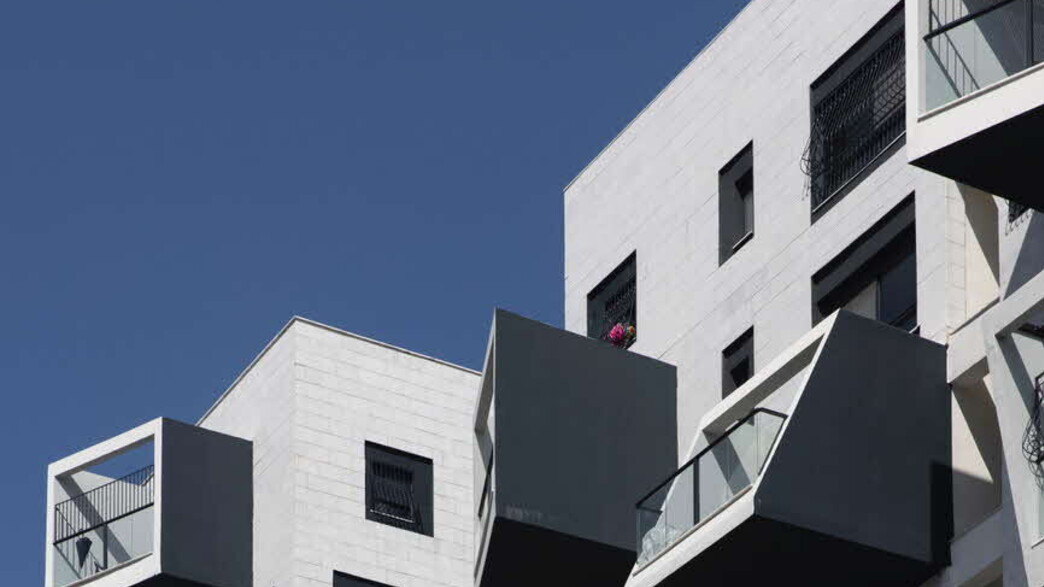 בניין בחיפה שורץ בסנוסוף אדריכלים בניין בחיפה שורץ בסנוסוף אדריכלים