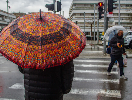 צאו לטייל, עם מטריה: בסופ"ש יהיה קריר עם מעט גשם - התחממות תגיע בתחילת השבוע
