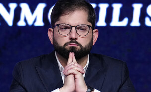 נשיא צ'ילה היוצא גבריאל בוריץ' מהשמאל הקיצוני (צילום: AP)