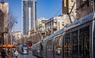 הרכבת הקלה בירושלים (צילום: נתי שוחט, פלאש 90)