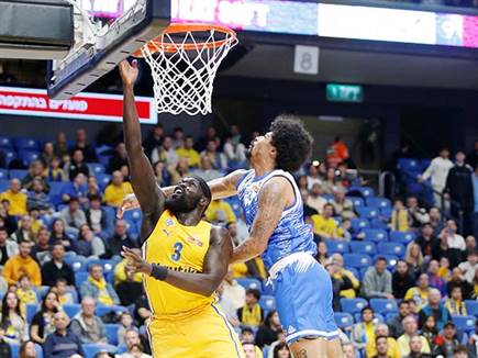 שאיוק. צבר ביטחון (אלן שיבר)