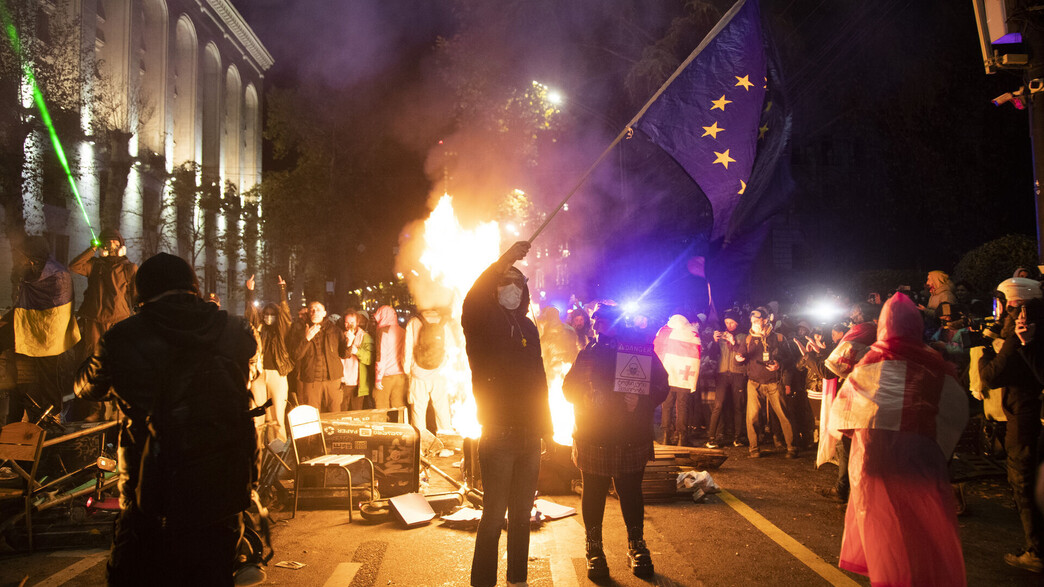 הפגנות ומחאות בגאורגיה (צילום: Daro Sulakauri, getty images)