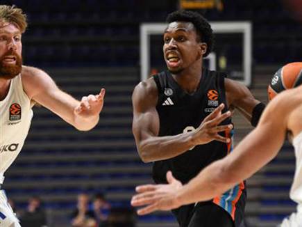 גם מכבי לא הצליחה לעצור אותו. טי ג`יי שורטס (GETTY)