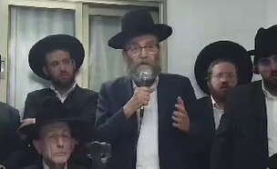 גפני רומז שלא יעזוב את הקואליציה