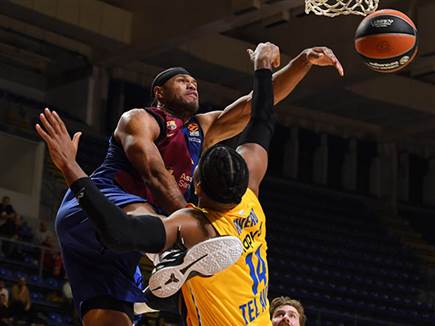 אולי עדיף ככה? (Euroleague Basketball via Getty) (צילום: ספורט 5)