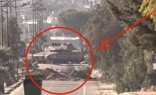 הטנק מעבר לגבול (צילום: מתוך תיעוד שעלה ברשתות החברתיות, שימוש לפי סעיף 27א' לחוק זכויות יוצרים)