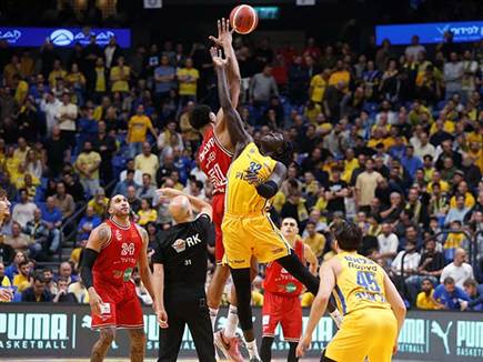 גבריאל. משחקו הטוב ביותר במכבי תל אביב (אלן שיבר) (צילום: ספורט 5)