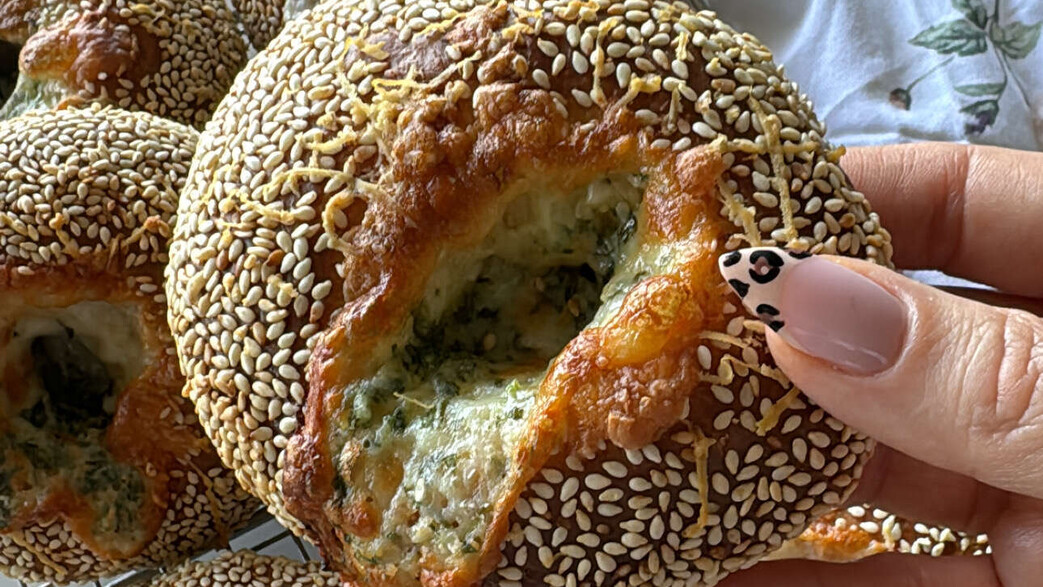 בייגל שום ומוצרלה