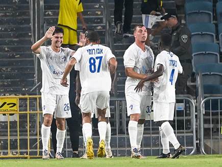 sportFive1483793 sportFive1483793