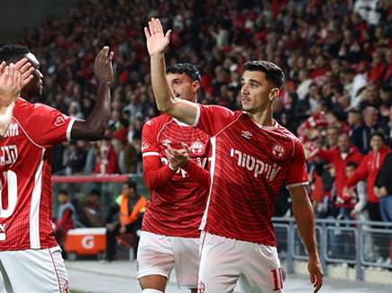 ביטון חוגג (דני מרון)