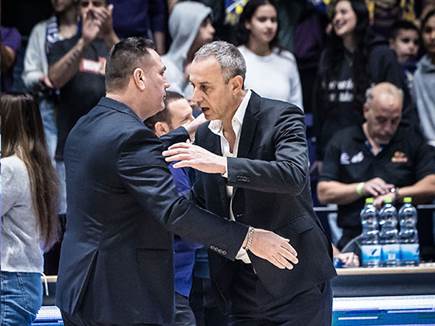 קטש וגודס (עודד קרני)