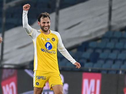 ואן אובריים כבש ראשון (ברני ארדוב)