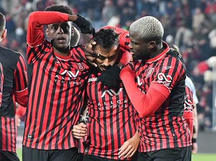 לפני שחוזז איזן בשער נהדר (ברני ארדוב)