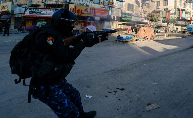 העימותים (צילום: JAAFAR ASHTIYEH/AFP via Getty Images)