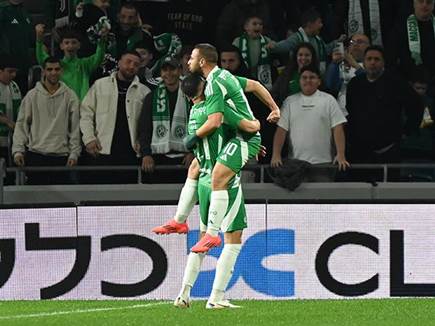 דין דוד פרץ את הסכר ראשון (צילום: ברני ארדוב)