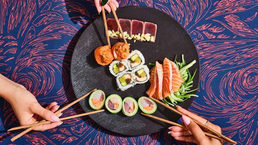 מבחר גדול של רולים - אומה טומה מבחר גדול של רולים - אומה טומה