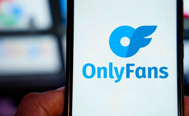 אונליפאנס, OnlyFans (צילום: DANIEL CONSTANTE, shutterstock)