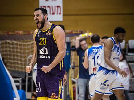 עידן זלמנסון. הפועל חולון חשבה, לפרקים, שזה בידיים שלה (עודד קרני)