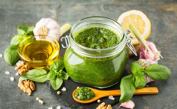 All the reasons to include pesto spread in the menu