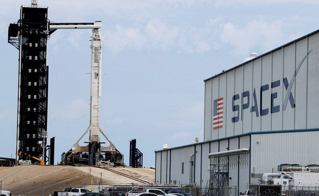 שיגור חללית SpaceX בפלורידה שיגור חללית SpaceX בפלורידה