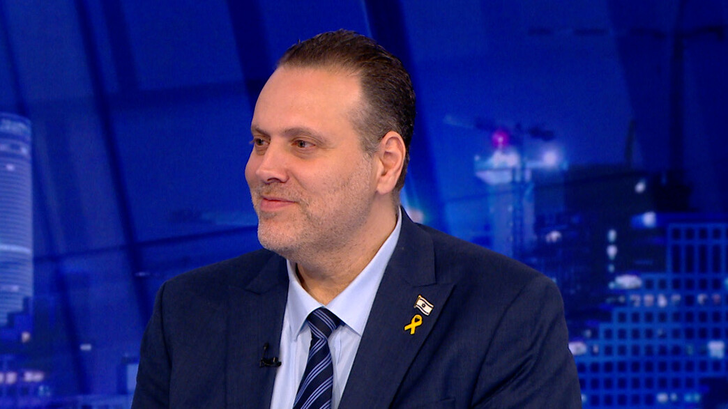 השר מיקי זוהר