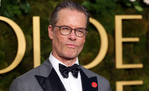 גיא פירס בטקס פרסי גלובוס הזהב 2025 (צילום: Matt Winkelmeyer/WireImage, getty images)