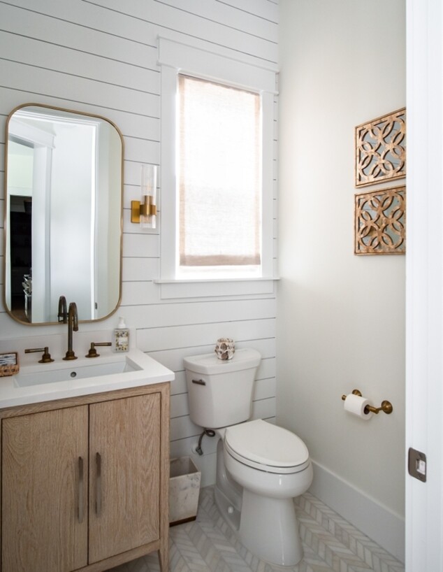 חדר שירותים