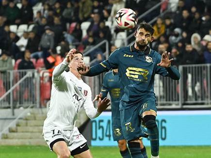 ריינה והפועל ירושלים נפרדו ב-0:0 (ברני ארדוב)