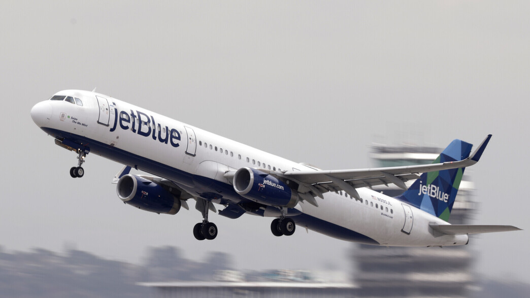 מטוס JetBlue  (צילום: Kevin Carter/Getty Images)