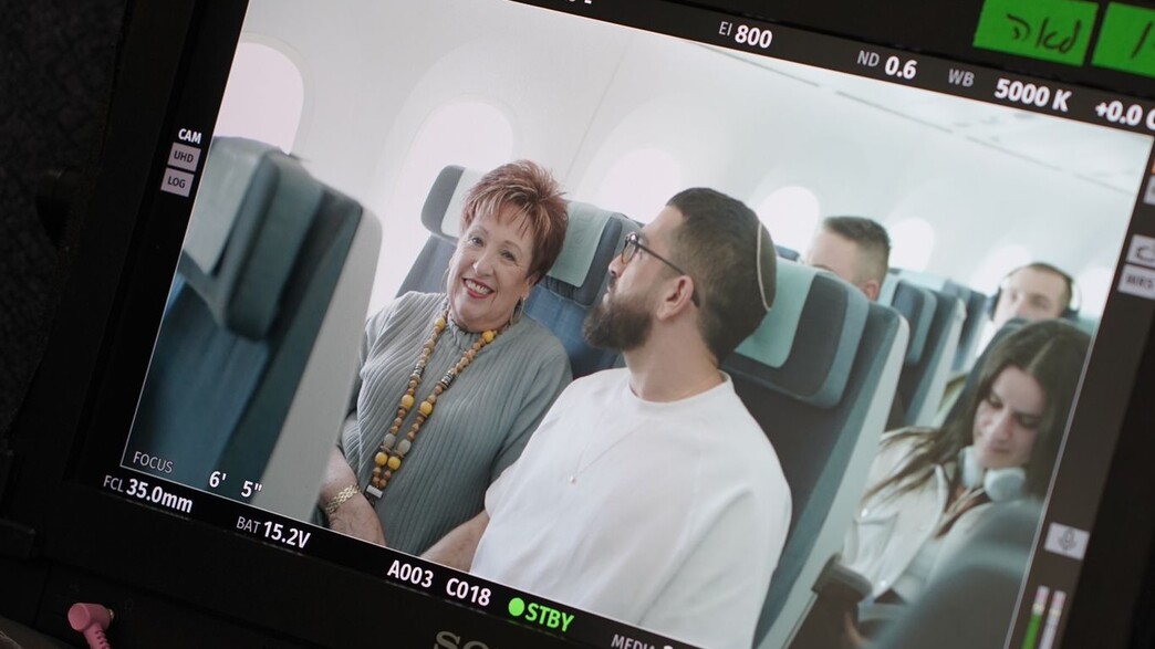 חנן בן ארי בסט הצילומים לפרסומת של אל על חנן בן ארי בסט הצילומים לפרסומת של אל על