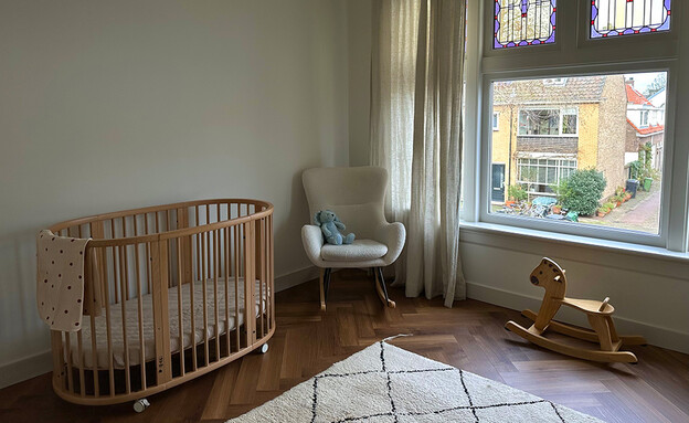 בית בהולנד baby room (צילום: Chantal van der Kuijl)