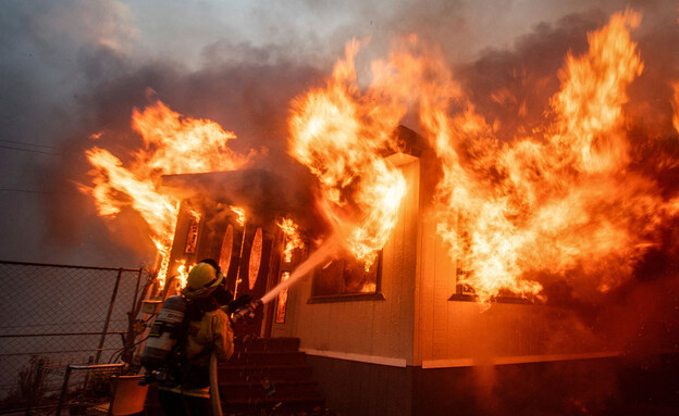 שרפות, לוס אנג'לס, שרפה (צילום: reuters)