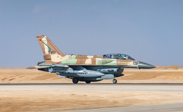 המראת מטוסי סופה F-16I מבסיס רמון  (צילום: דובר צה"ל)