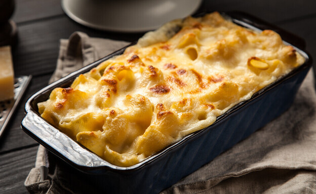 אפוי ומורקם בתפנים עם המון גבינה ורוטב עשיר